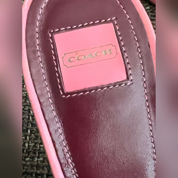 Women's Retro Vintage Pink Coach Heels, Size 8.5 - Picture 5 of 8